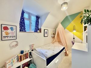 Photo 17- click for photo gallery